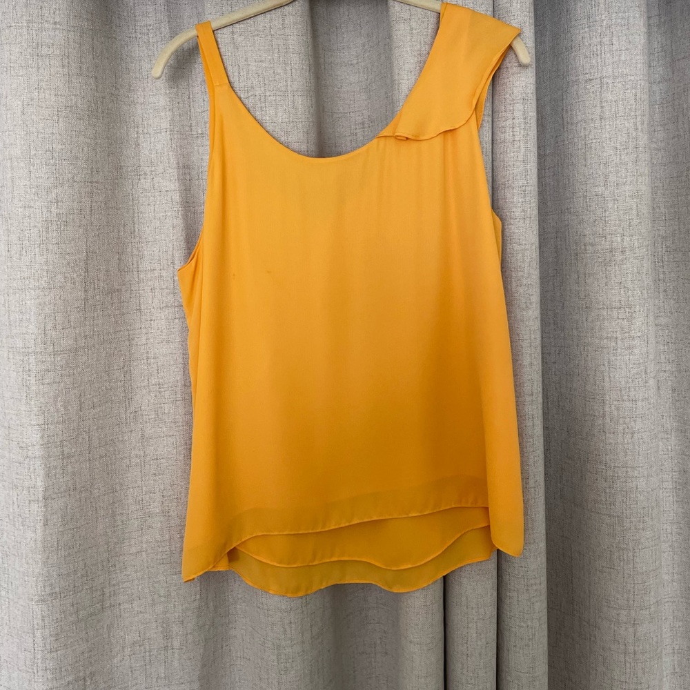 Ruffle blouse - Picture 2 of 7